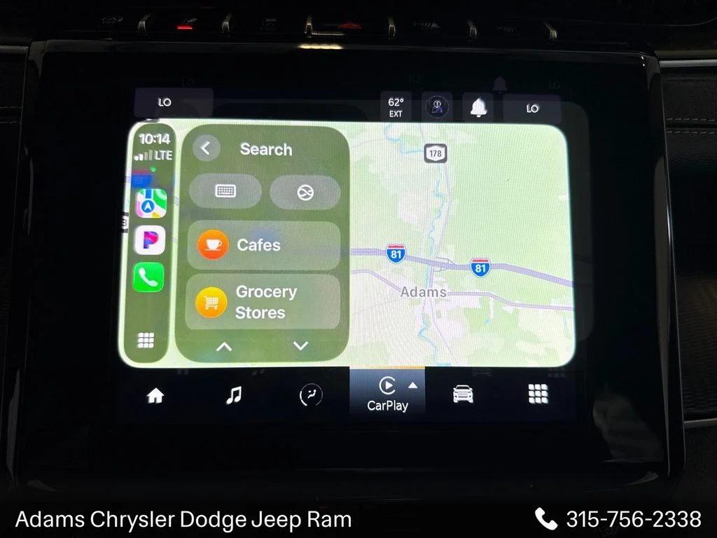 Used 2023 Gray Jeep Laredo image 21
