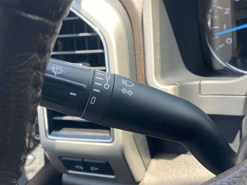 Used 2022 Black Ford King Ranch image 34