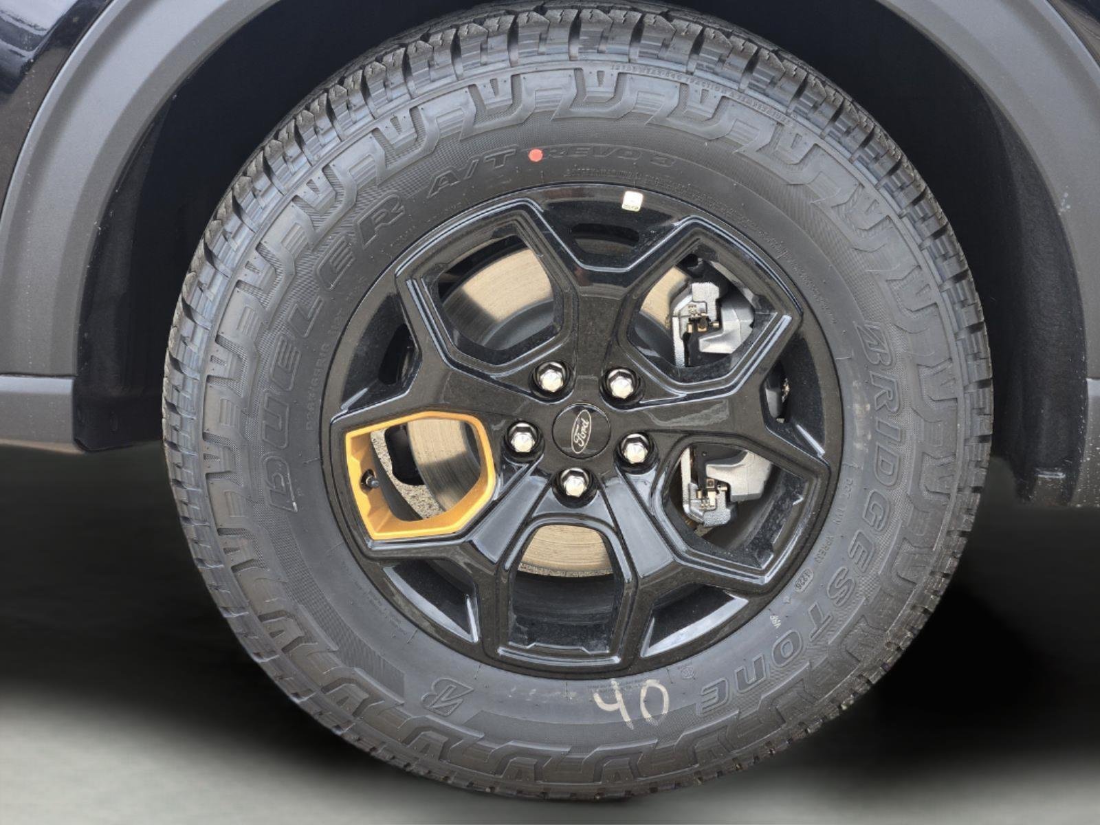 New 2026 Agate Black Metallic Ford Tremor® image 7