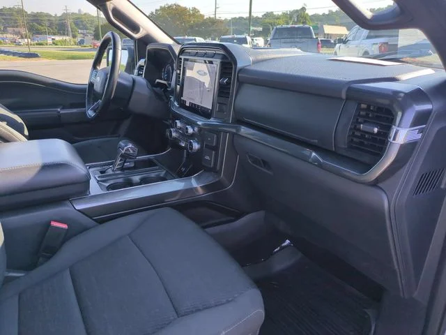 Used 2023 White Ford XLT image 35