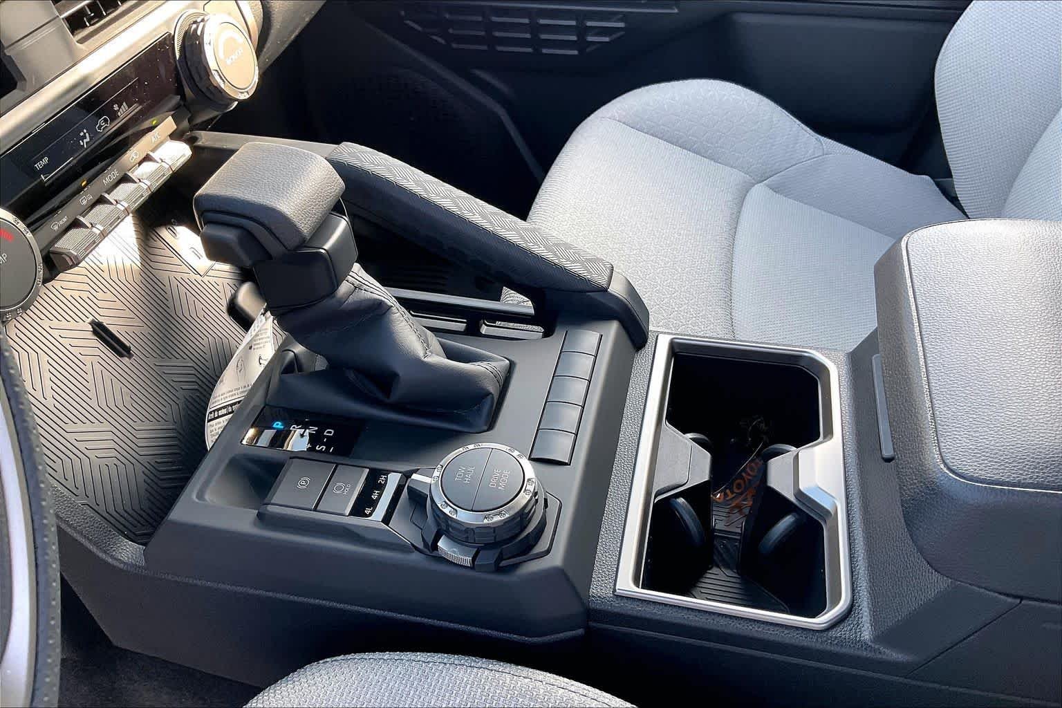 New 2026 Cutting Edge Toyota SR5 image 7