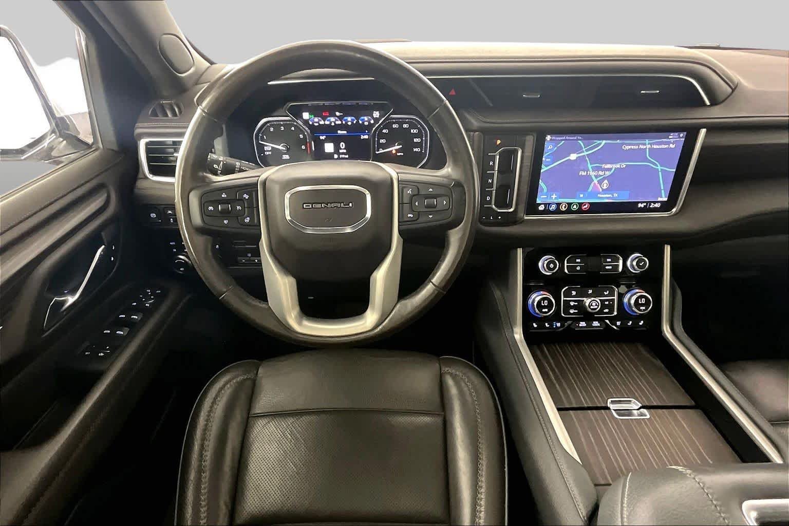 Used 2021 WHITE FROST TRICOAT GMC Denali image 6