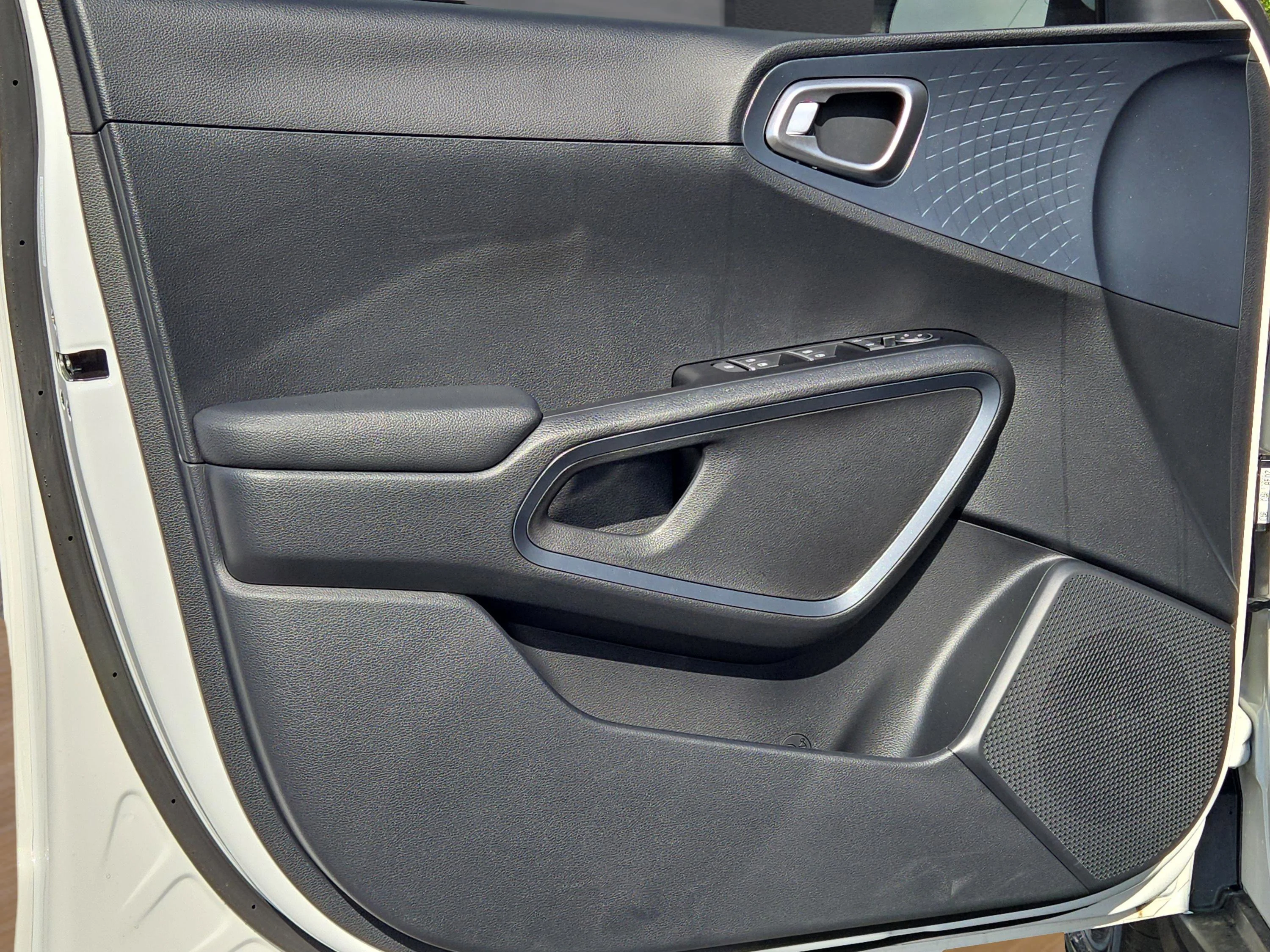 2025 Kia Soul EX - Photo 19