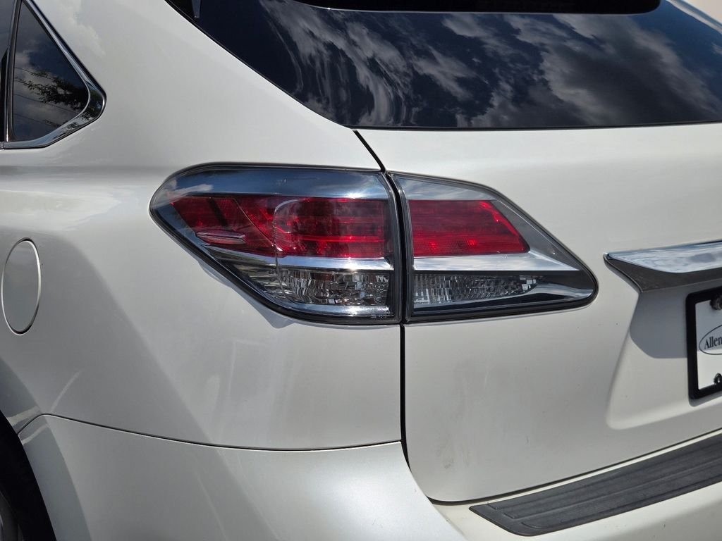Used 2013 White Lexus 350 image 9