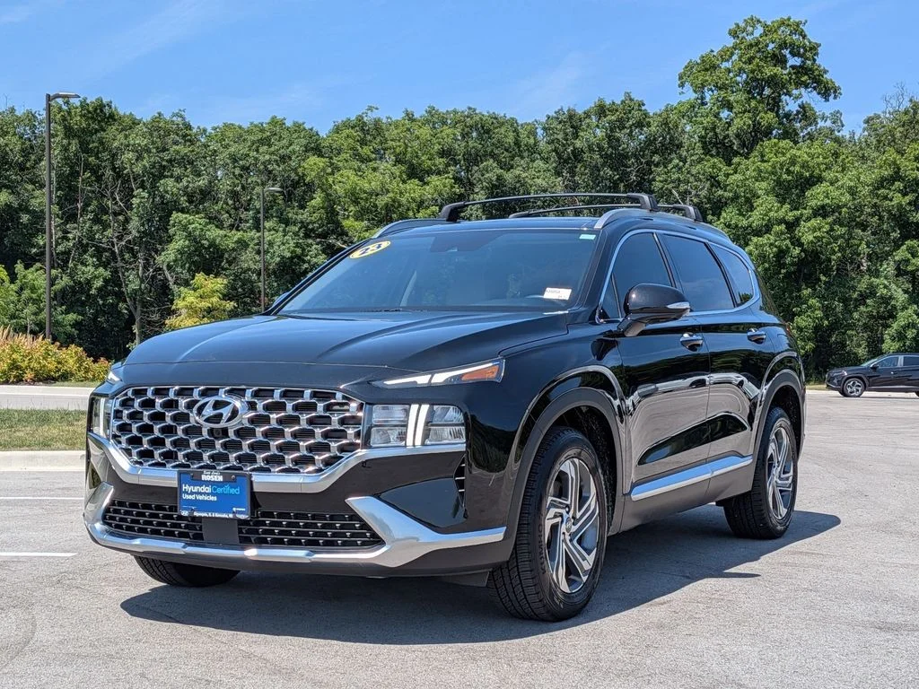 Used 2023 Black Hyundai SEL image 3