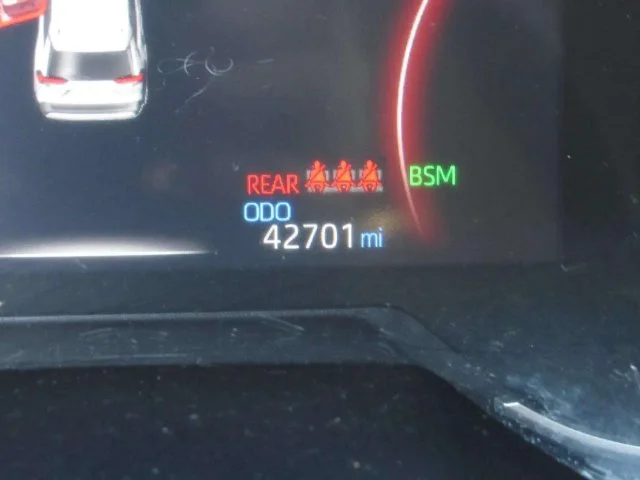 Used 2025 Midnight Black Metallic Toyota XLE image 26