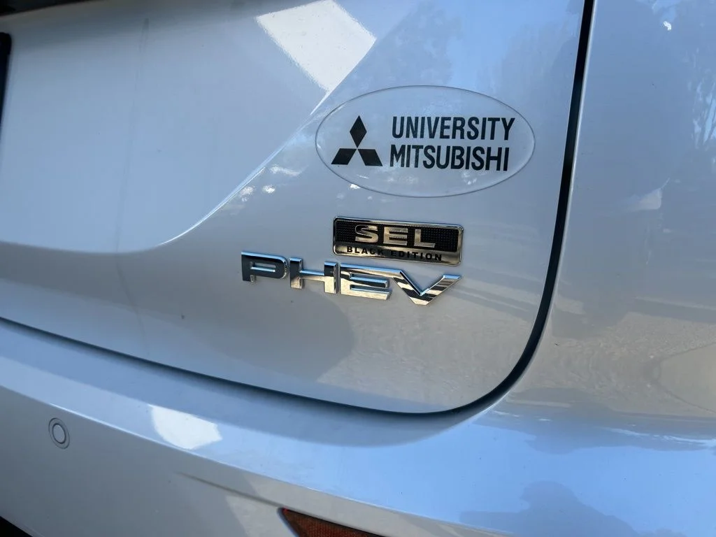 2025 Mitsubishi Outlander Plug-in Hybrid SEL Black Edition - Photo 21