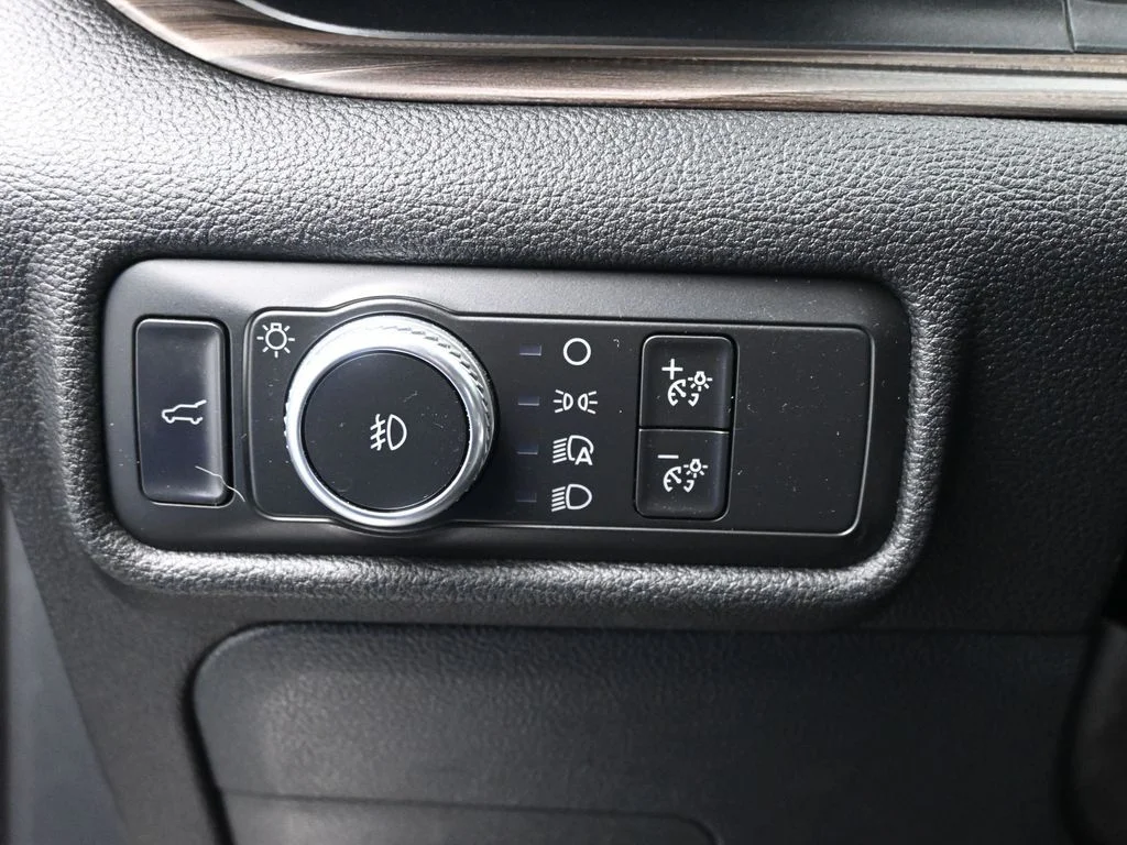 2020 Ford Explorer Limited - Photo 13
