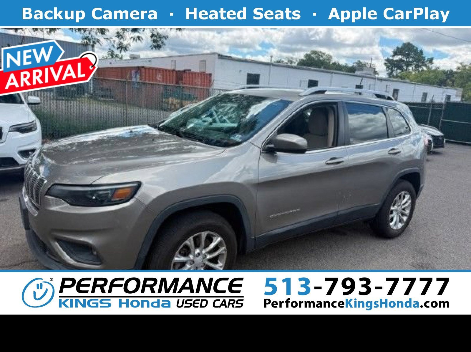 Used 2019 Light Brownstone Pearlcoat Jeep Latitude image 1