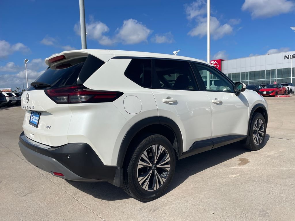 Certified Used 2023 White Nissan SV image 5