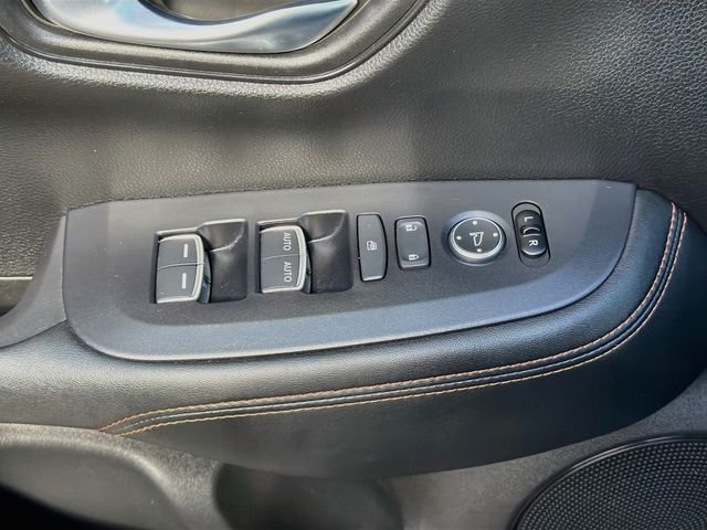 Used 2025  Honda Sport image 17