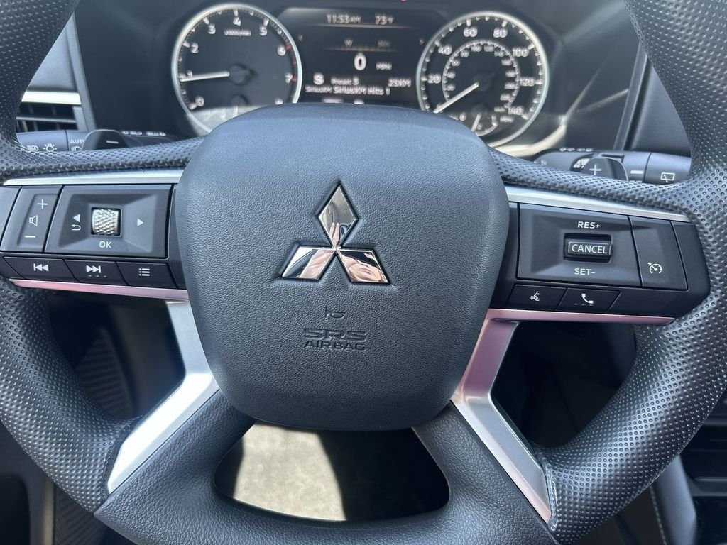 New 2026 WHT DIAMOND Mitsubishi ES image 22