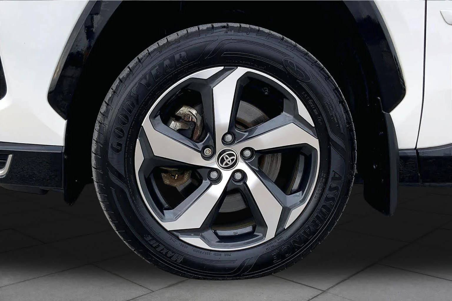 Used 2021 Super White Toyota SE image 11