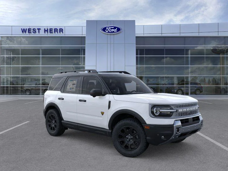 New 2026 Oxford White Ford Badlands® image 7