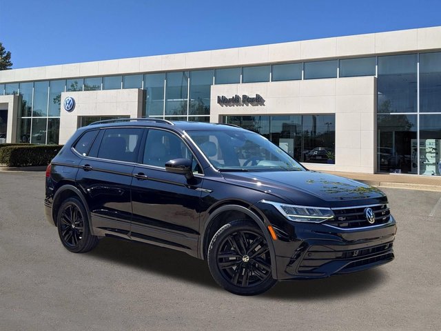 2022 Volkswagen Tiguan SE R-Line Black