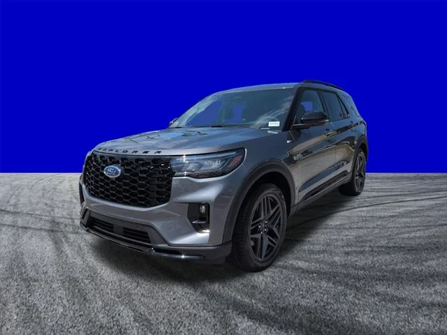 New 2026 Carbonized Gray Metallic Ford ST-Line image 8