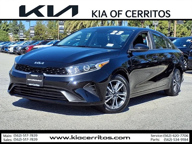 2023 Kia Forte LXS