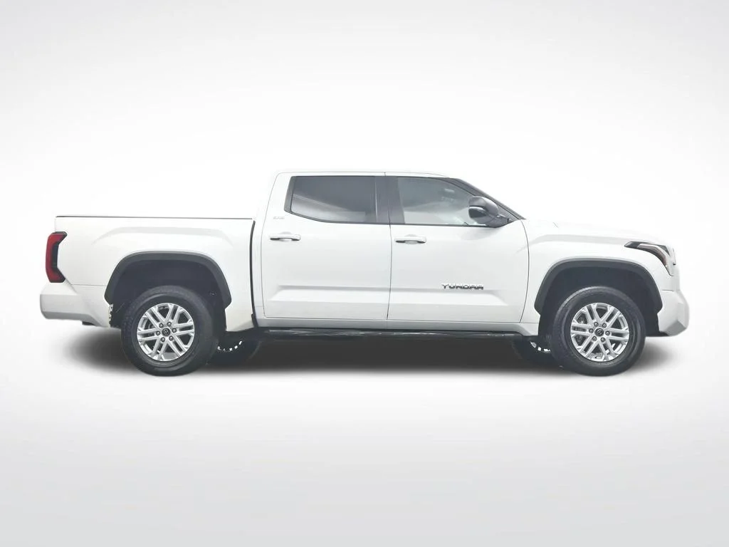 Certified Used 2024 Ice Toyota SR5 image 34