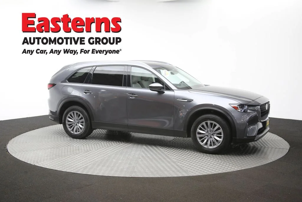 Used 2024 Gray Mazda Preferred image 55