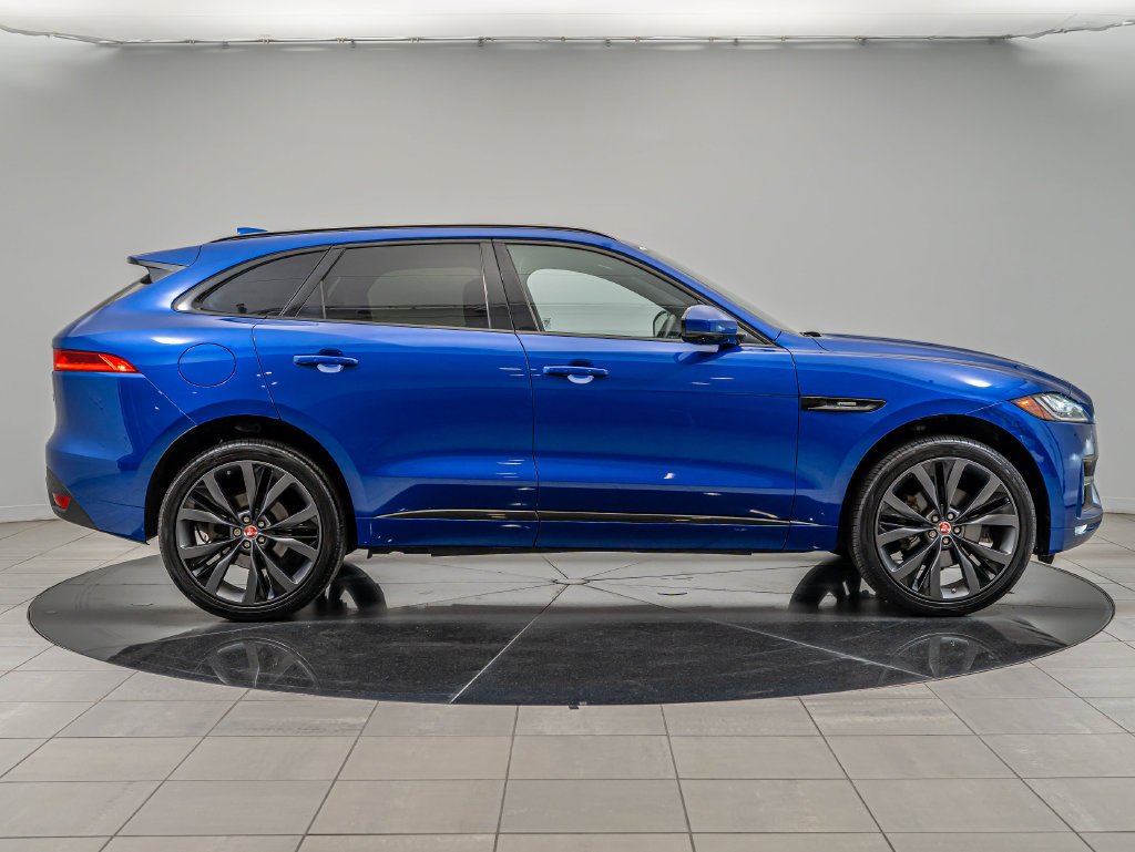 Used 2019 Caesium Blue Metallic Jaguar 30t R-Sport image 4