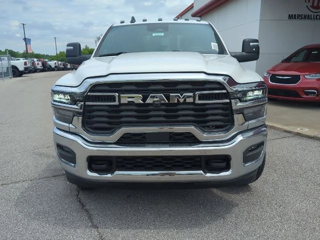 New 2026 White Ram Tradesman image 4
