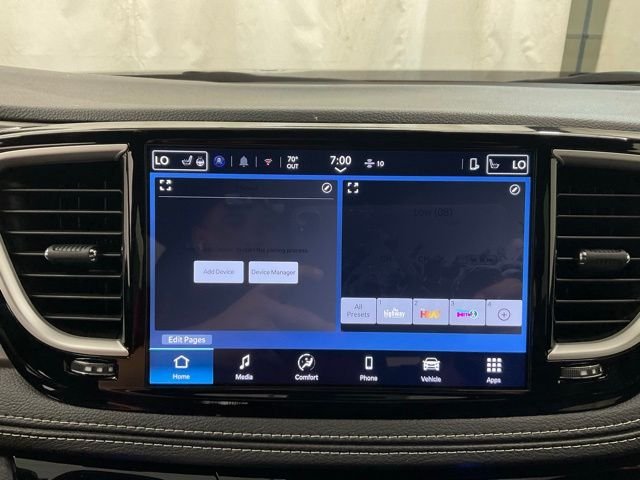 2026 Chrysler Pacifica Select - Photo 18