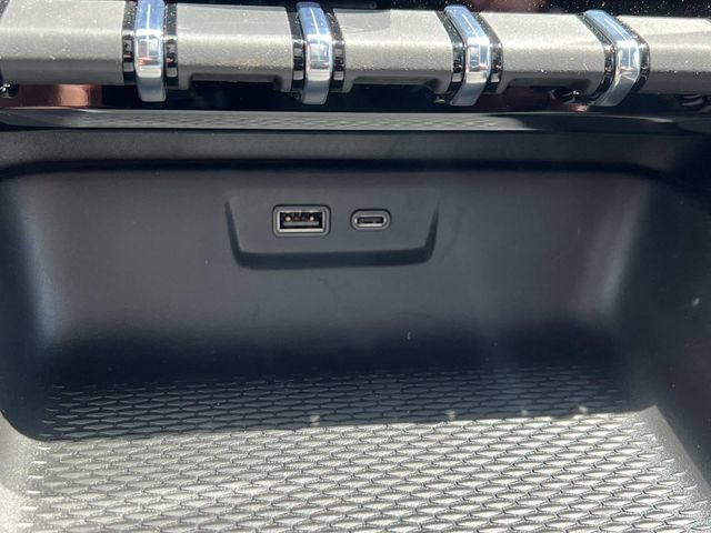 Used 2026 Sterling Metallic GMC AT4 image 23