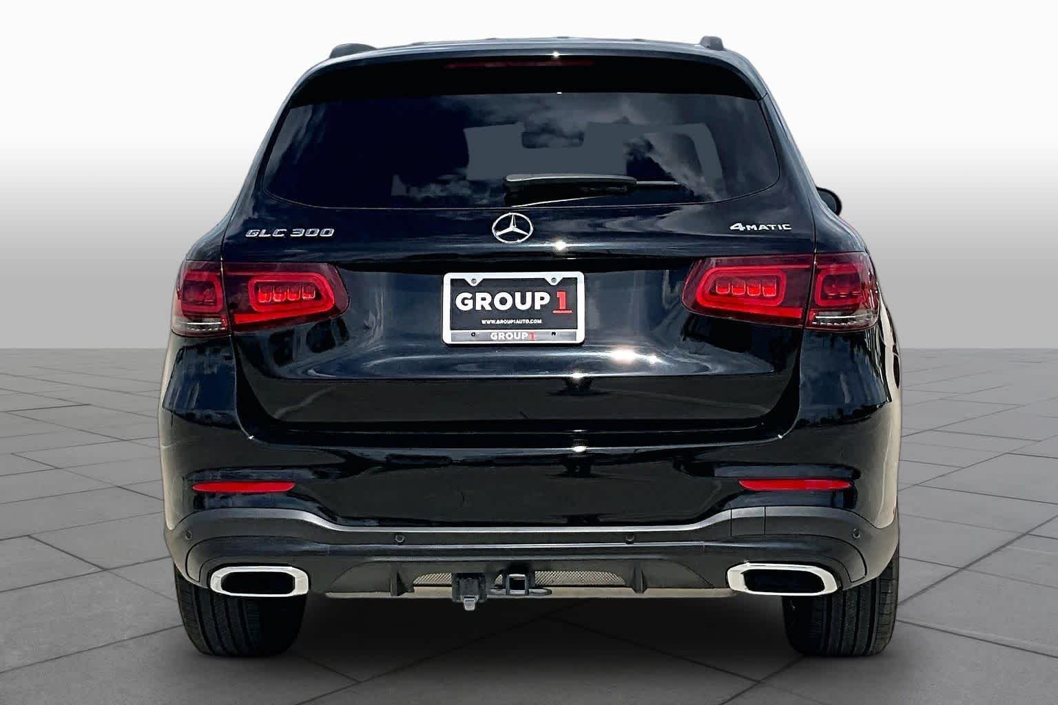 Used 2022 Black Mercedes-Benz GLC 300 image 5