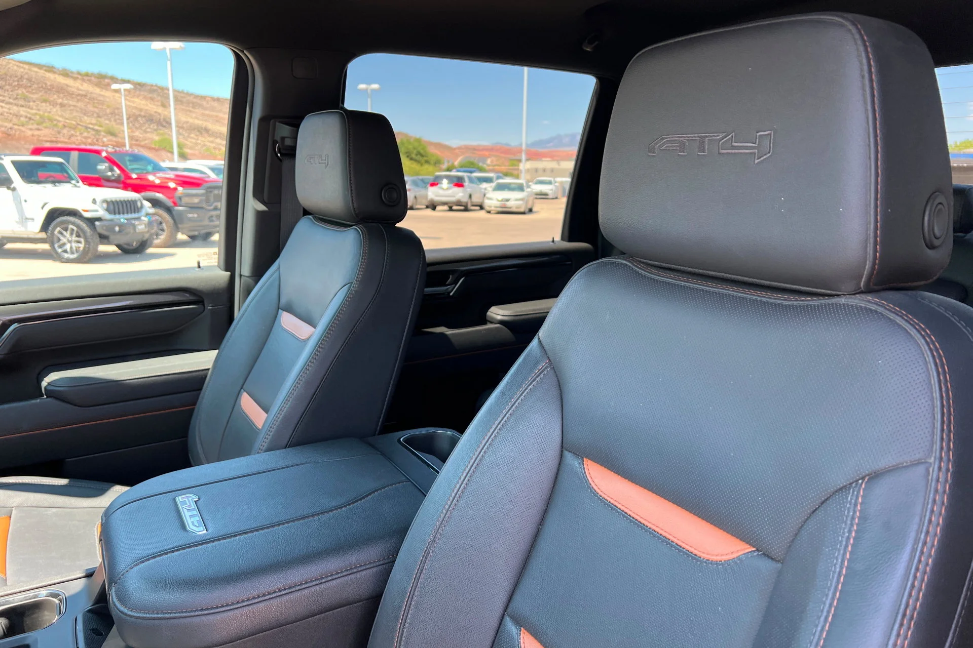 Used 2025 Sterling Metallic GMC AT4 image 16