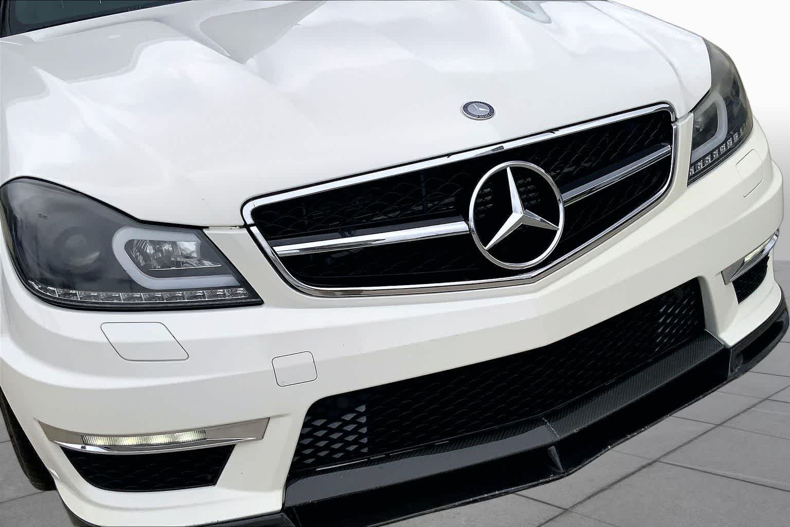 Used 2012 Arctic White Mercedes-Benz C 63 AMG® image 27