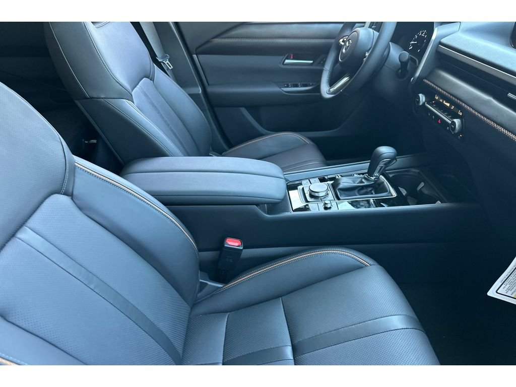 2026 Mazda CX-50 Premium - Photo 14