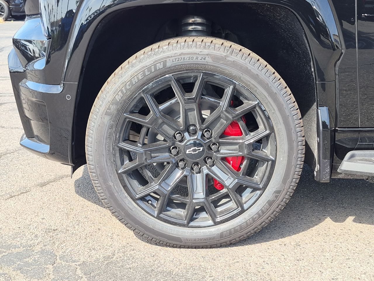 New 2026 Black Chevrolet RST Stars and Steel Edition - Extended Range image 33