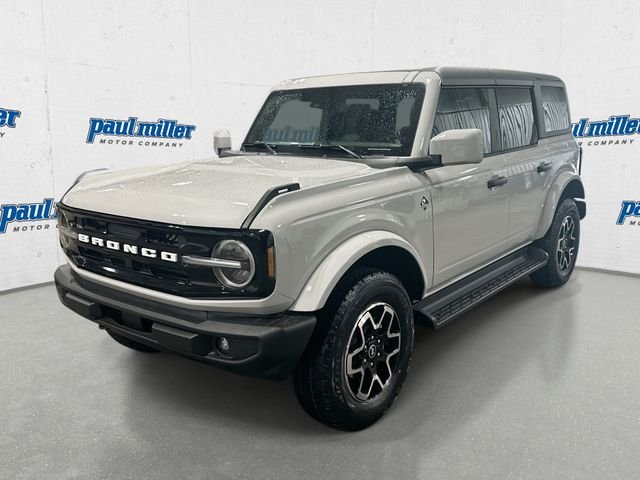 New 2026 Avalanche Gray Ford Outer Banks® image 1