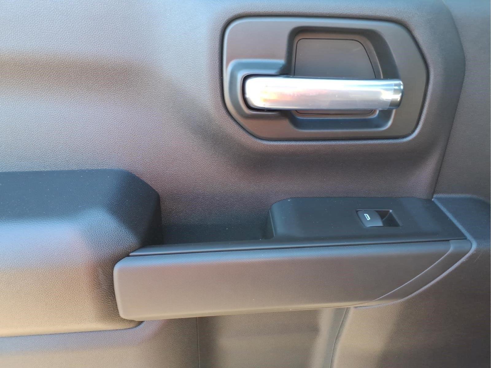 2026 Chevrolet Silverado 1500 Custom Trail Boss - Photo 10