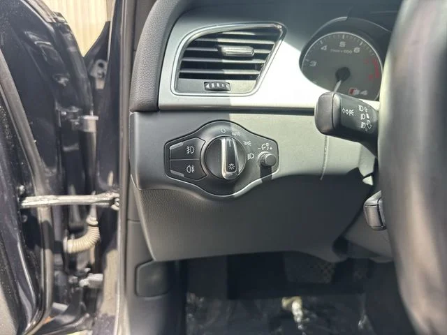 Used 2012 Blue Audi 3.0 Premium Plus image 24