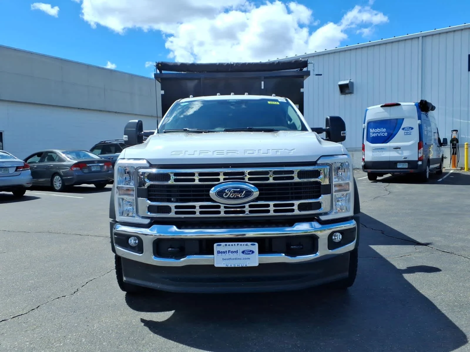 New 2026 Oxford White Ford XL image 8
