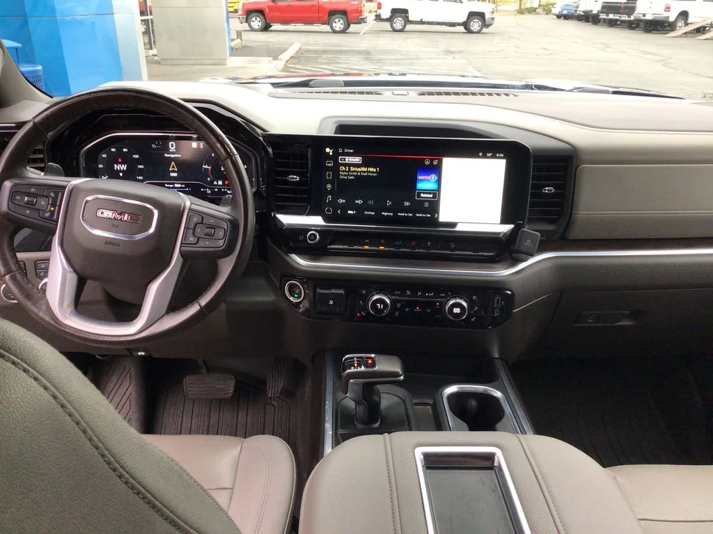 Used 2022 Titanium Rush Metallic GMC SLT image 12