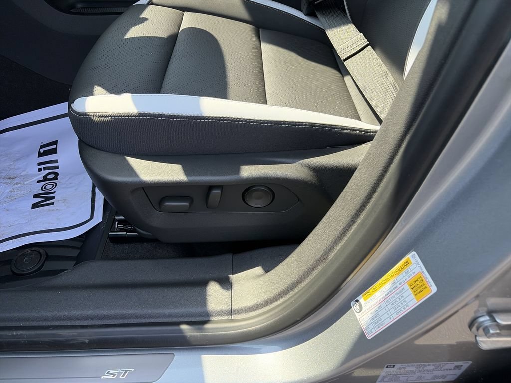 New 2026 Moonstone Gray Metallic Buick Sport Touring image 18