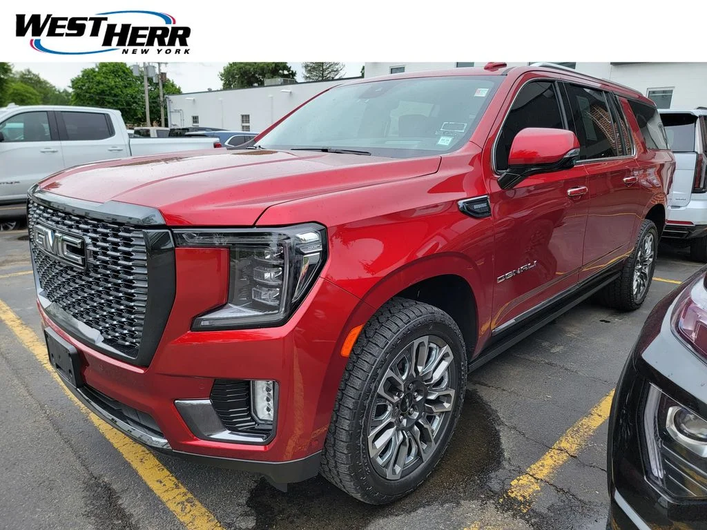 2023 GMC Yukon Denali Ultimate AWD's photo