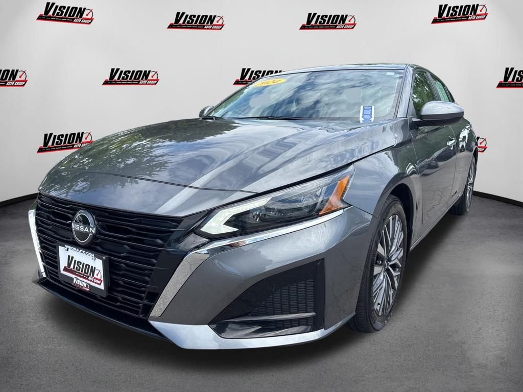 2024 Nissan Altima 2.5 SV's photo