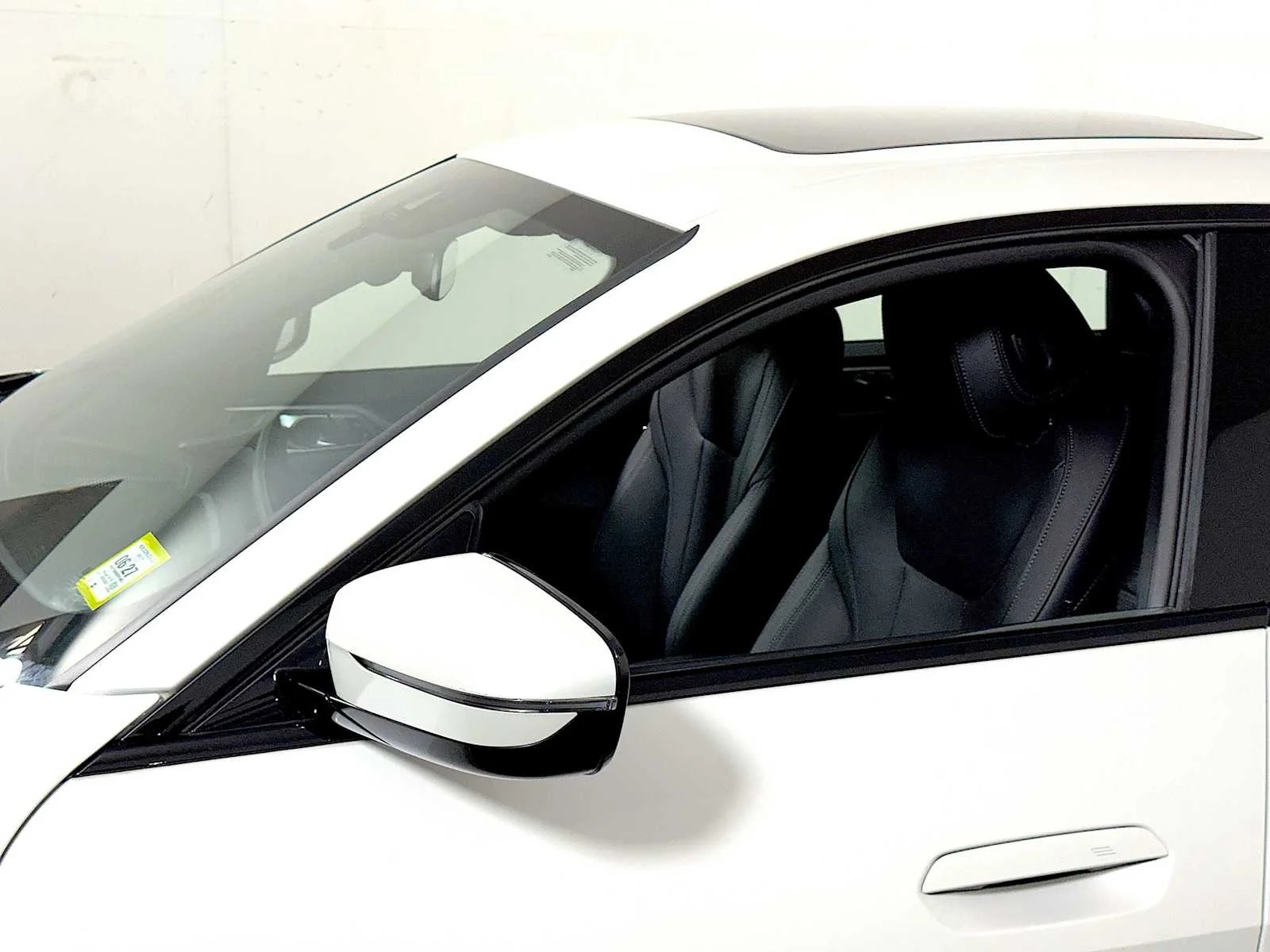 2023 BMW i4 40 - Photo 29