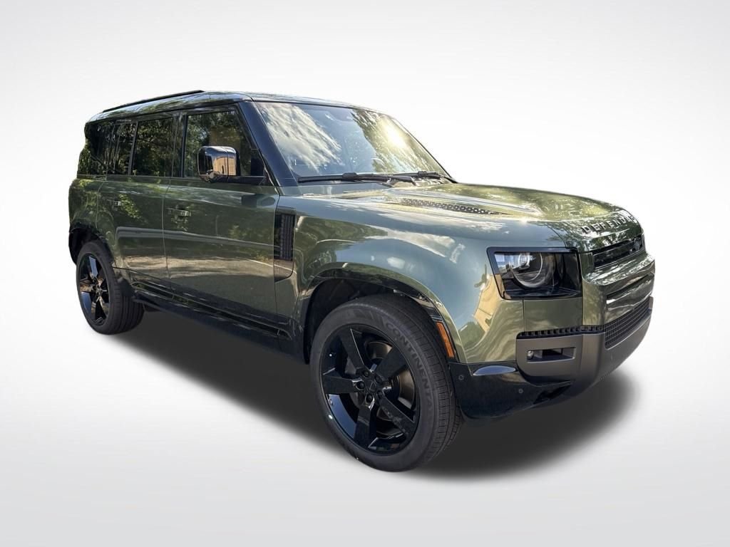 New 2026 Woolstone Green LAND ROVER X-Dynamic SE image 3