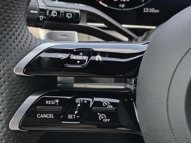 New 2026 Graphite Grey Metallic Mercedes-Benz GLC 300 image 26