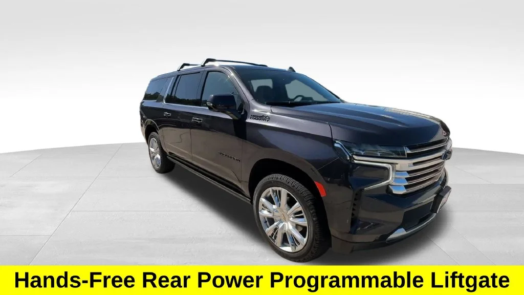 Used 2024 Gray Chevrolet High Country image 14