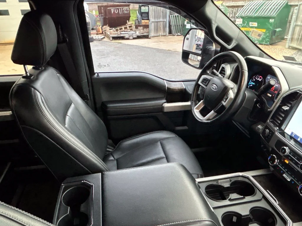 Certified Used 2022 Blue Metallic Ford Lariat image 34