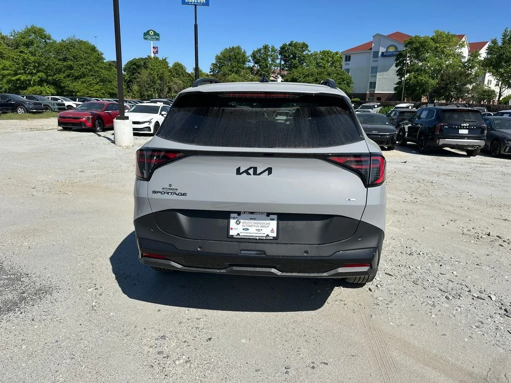 New 2026 Black Kia X-Line image 6