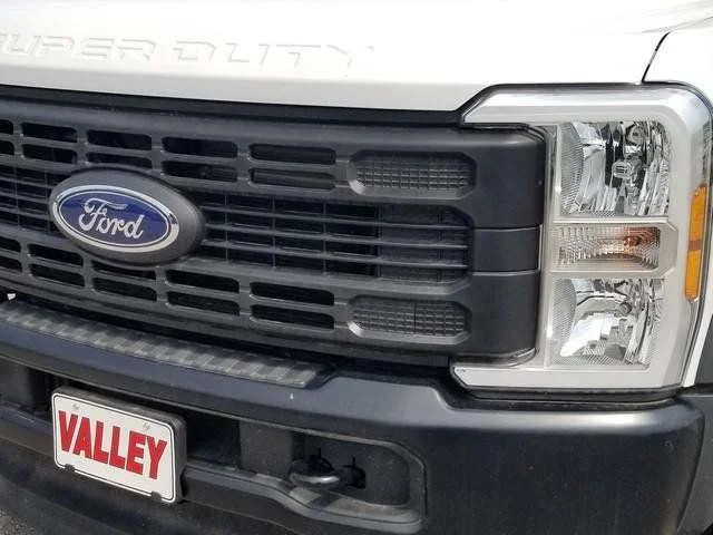 New 2026 Oxford White Ford F-550® XL image 11