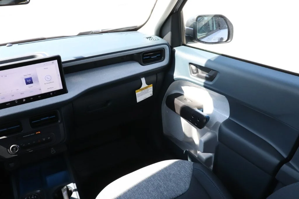 New 2026 Space White Metallic Ford XLT image 14