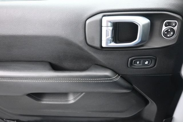 Used 2020 White Jeep Overland image 24