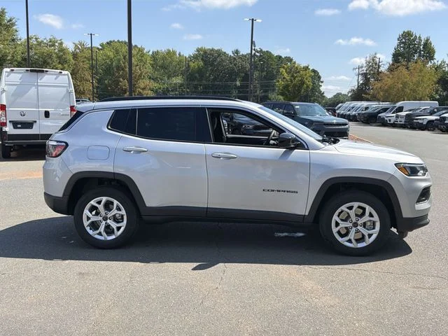 Used 2025 Silver Jeep Latitude image 14